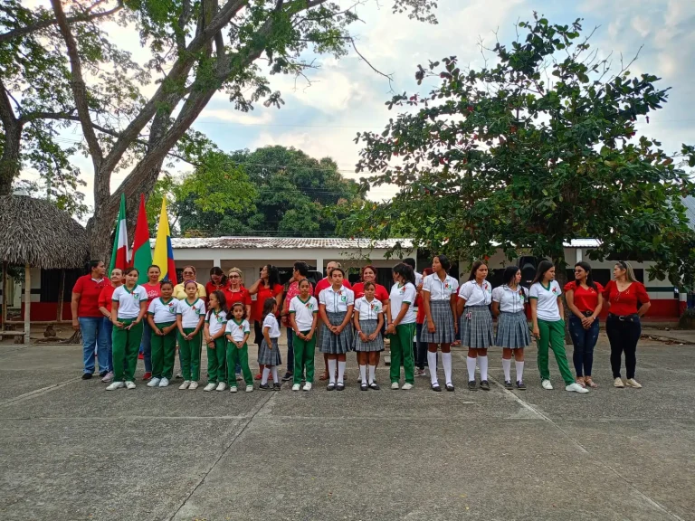 Día de la Mujer”Celebrando la Mujer en el Colegio Antonio Ricaurte”Día de la Mujer